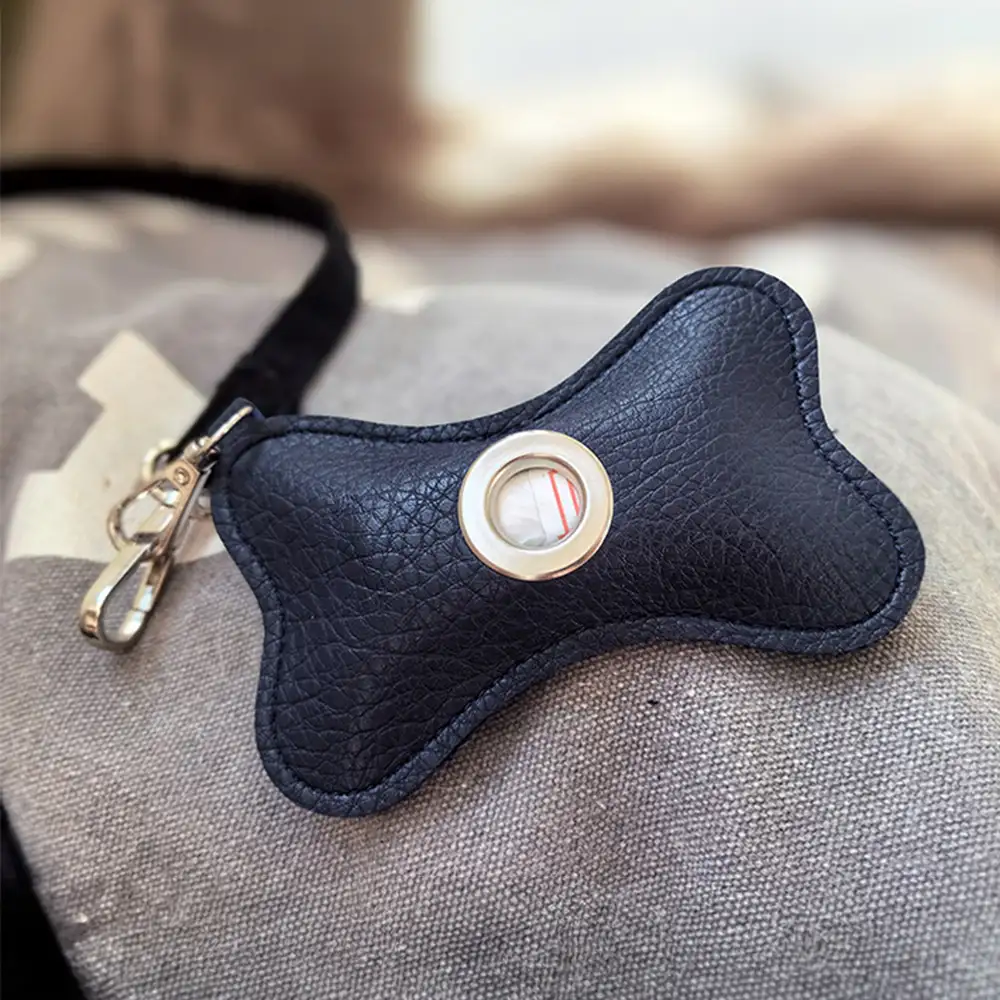 Distributeur de sacs à crottes pour chien en PU cuir portable en forme d'os - Image 5