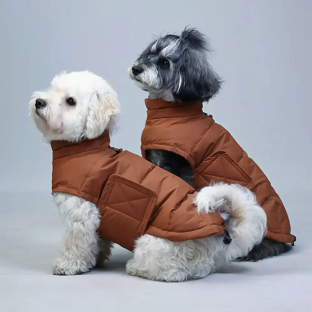 Gilet pour chien en duvet d'oie rempli d'hiver, léger, manteau chaud pour chien avec anneau pour laisse. - Image 6
