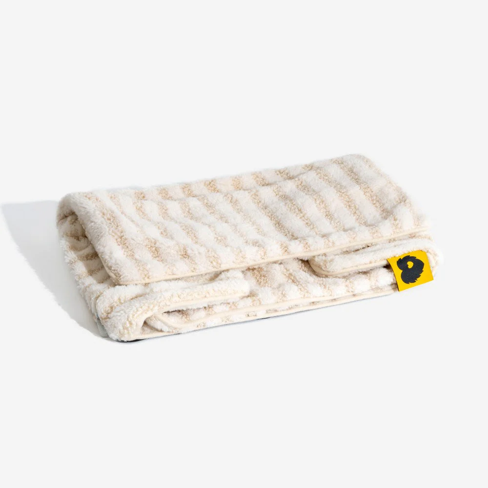 Lit pour chien et chat en faux lambswool à rayures tendance à double couche - Extérieur - Image 24