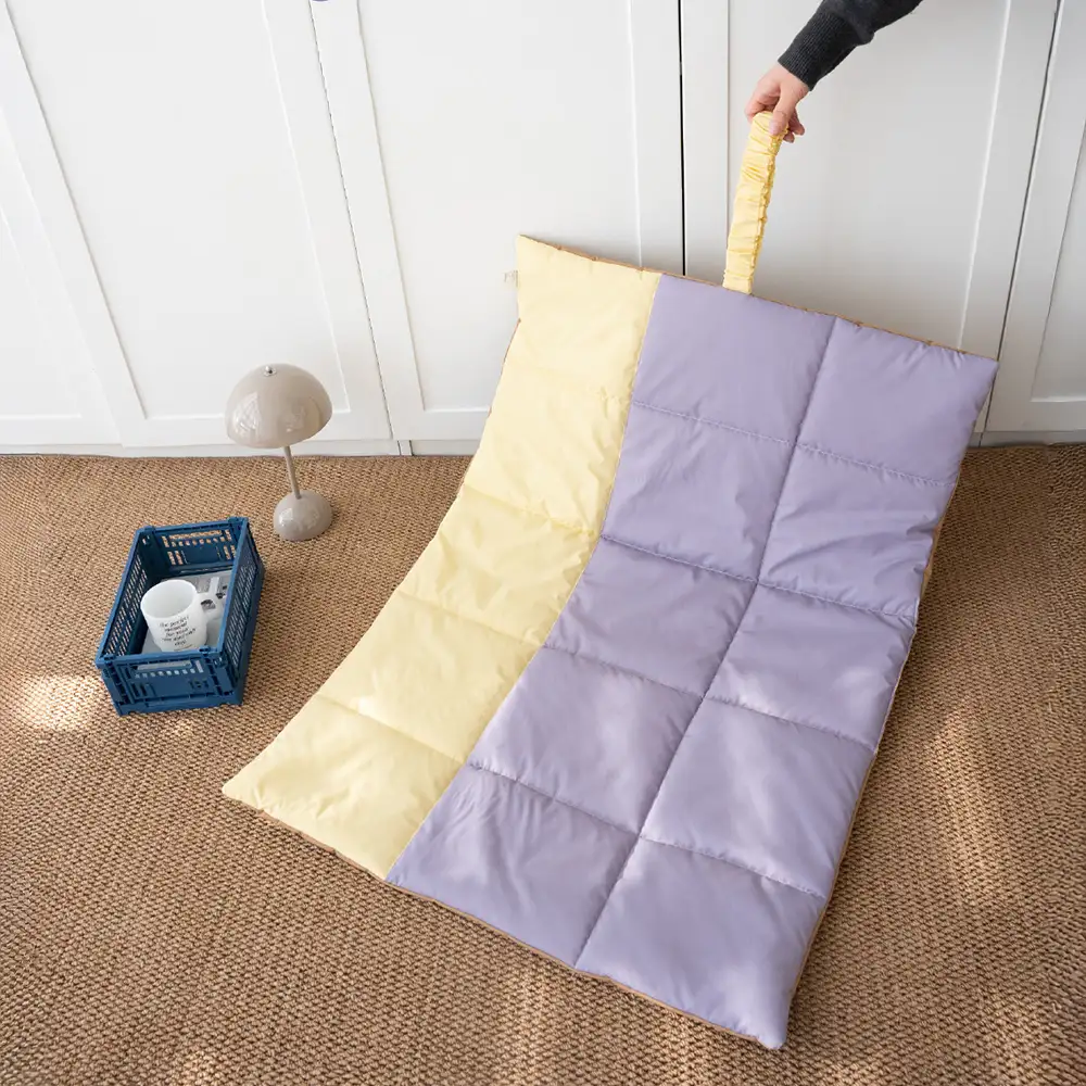 Matelas pour chien pliable, portable et réversible, résistant à l'eau, pour les voyages et le camping en extérieur. - Image 12