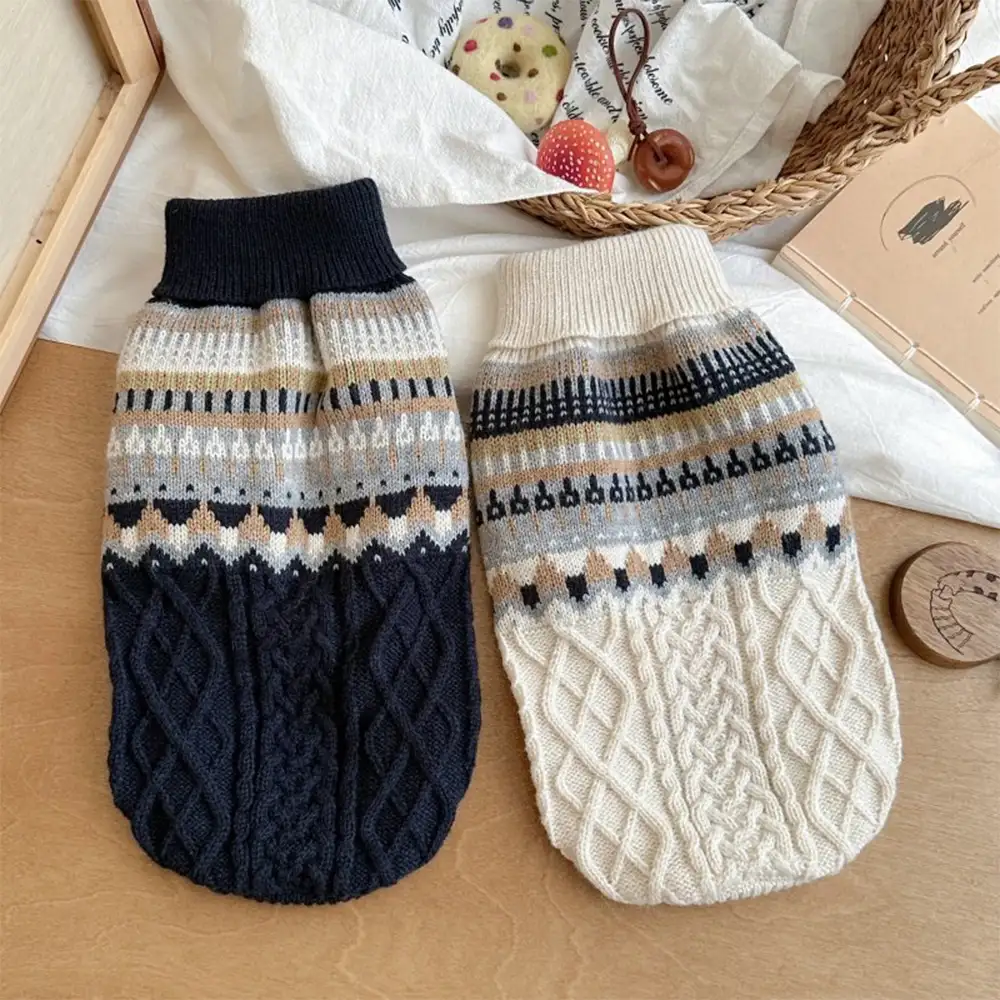 Pull en lin tricoté avec motif Fair Isle et col classique pour chien - Image 12