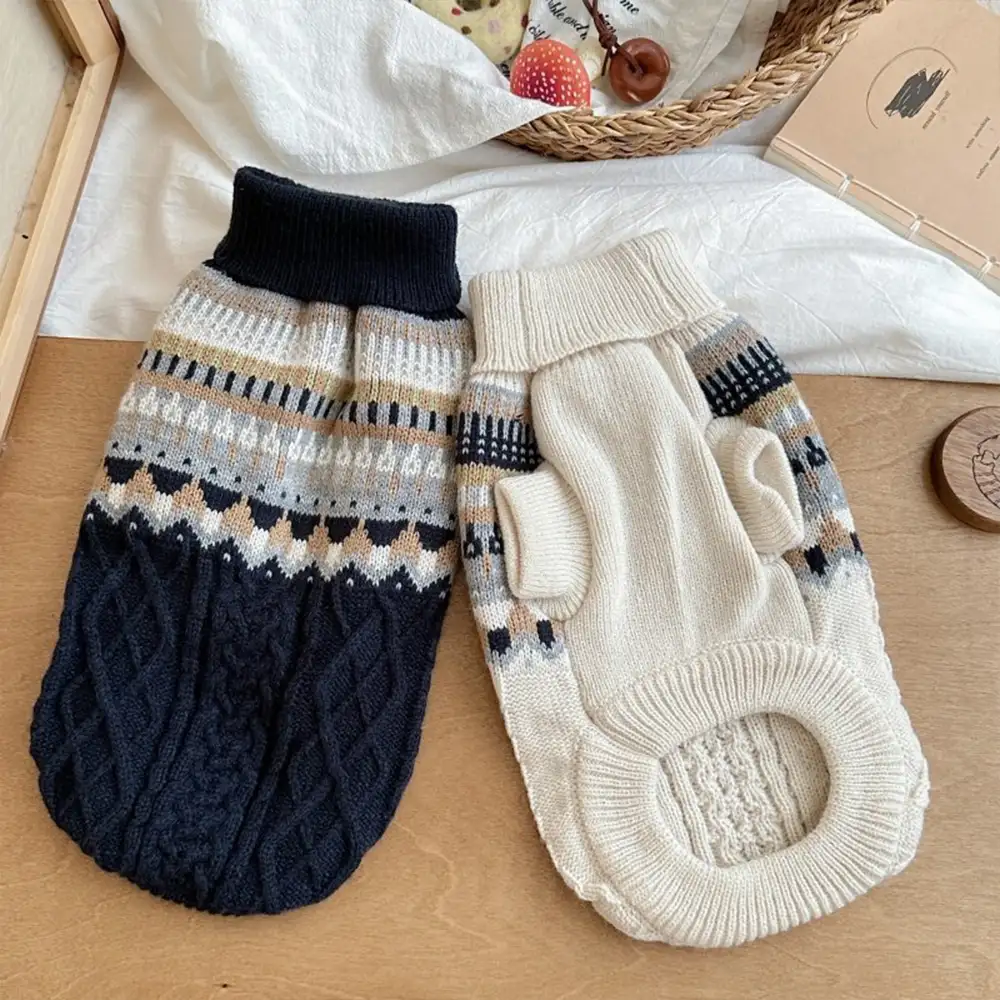 Pull en lin tricoté avec motif Fair Isle et col classique pour chien - Image 6