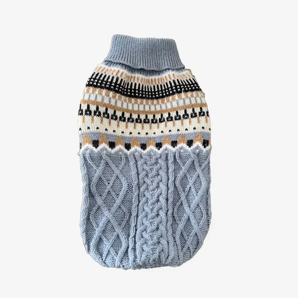 Pull en lin tricoté avec motif Fair Isle et col classique pour chien - Image 9