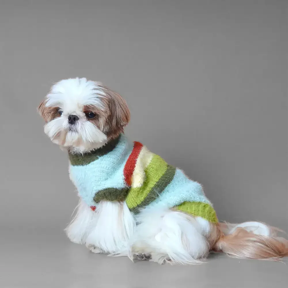 Pull pour chien en peluche tricoté avec col montant rayé élégant - Image 2