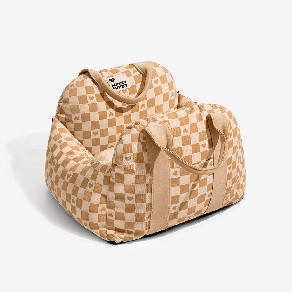 Siège de voiture pour chien à damier vintage et cœur - Image 17