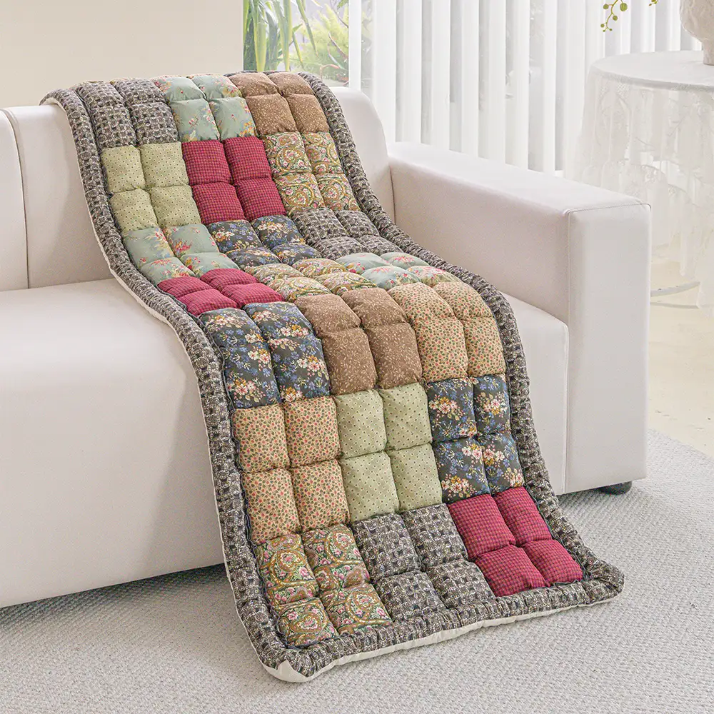 Tapis pour animaux de compagnie en peluche doux, floral vintage fait main, housse de canapé antidérapante - Image 4