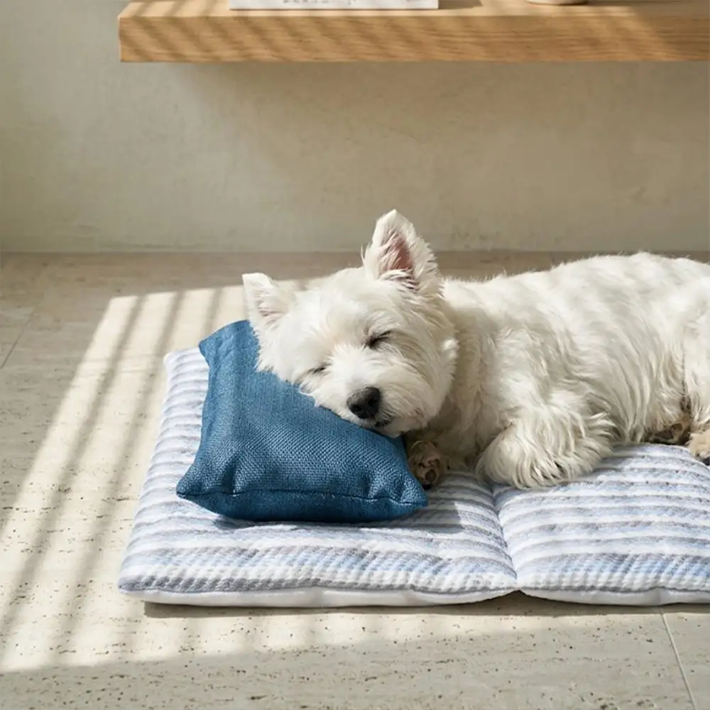 Tapis pour chien rafraîchissant en soie de glace rayée, antidérapant, avec coussin. - Image 7